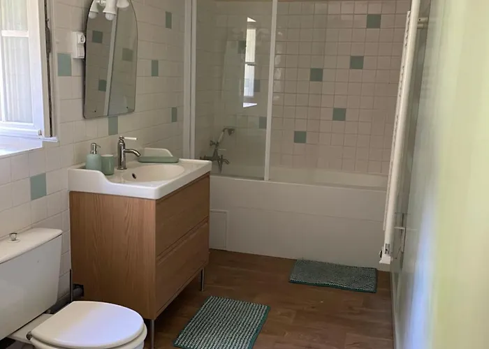 Maison Spacieuse Entre Bois Et Marais Сasa de vacaciones Canchy (Calvados)